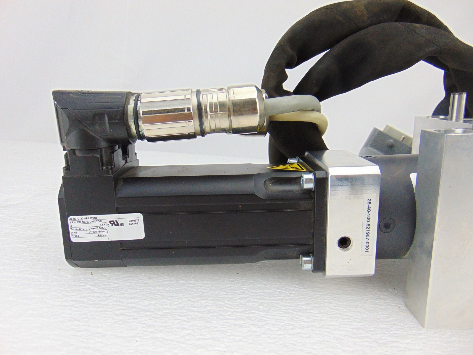LTi Drives LSH-050-3-30-48/T1,B,V,S4, 3PH PM Servo Nuegart PLE 60 F-Nr 2148743-1