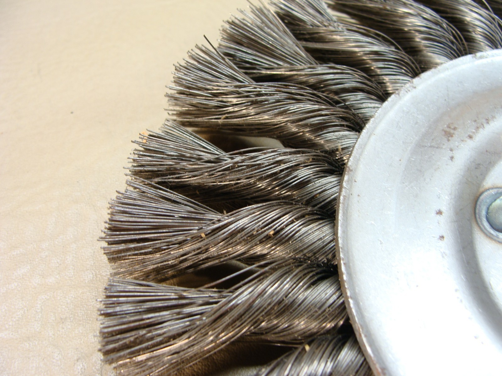 NEW lot of 2 OSBORN made in USA 8″ crimped wire brush wheel 1/2″ bore 0.013 wire