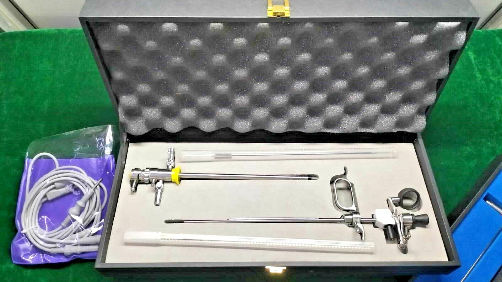 Hysteroscopy Working Element Set Bipolar Passive 22FR with 2.9mm 30 Degree Scope