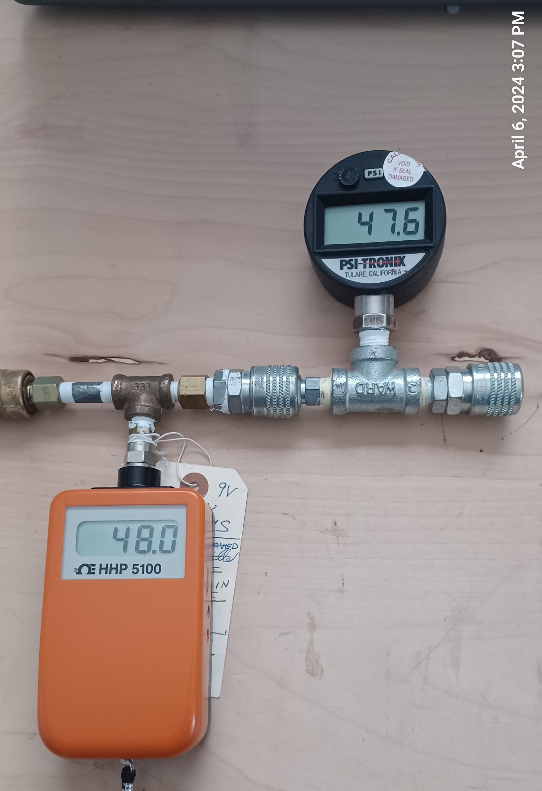 PSI-TRONIX PG-2000-200.0-PSI Digital Pressure Gauge