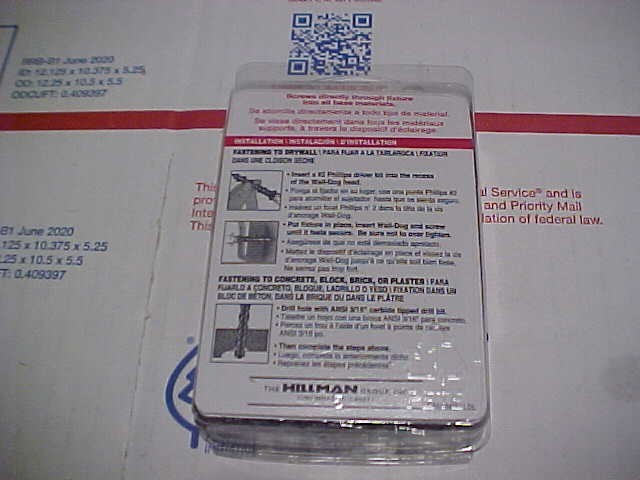 20 pack Wall Dog Screws Chrome 1-1/4 with free shipping