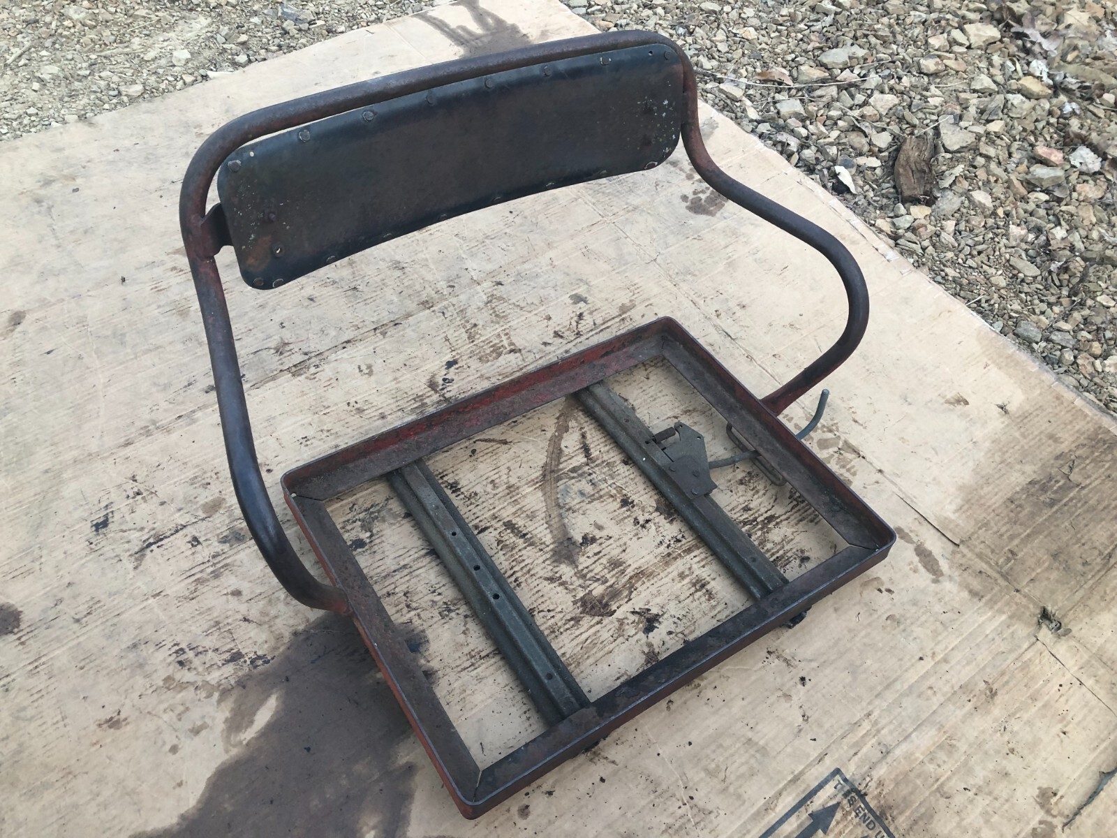 IH INTERNATIONAL 350 DIESEL UTILITY SEAT FRAME ASSEMBLY FARMALL