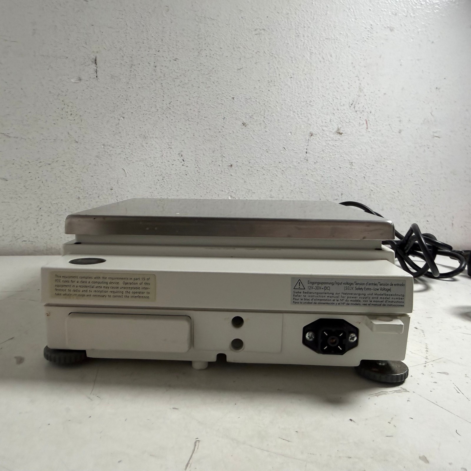 Sartorius LA12000S Beige Professional High-Capacity Top-Loading Precision Scale