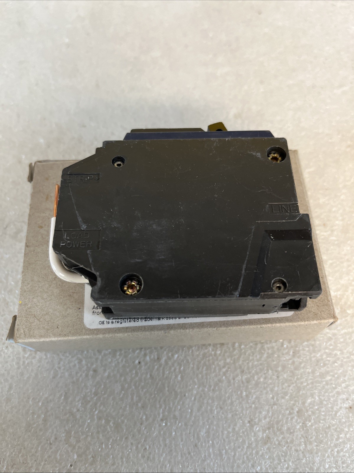 GE THQL1120AF2S Combination Arc Fault Circuit Breaker 1P 20A 120V New