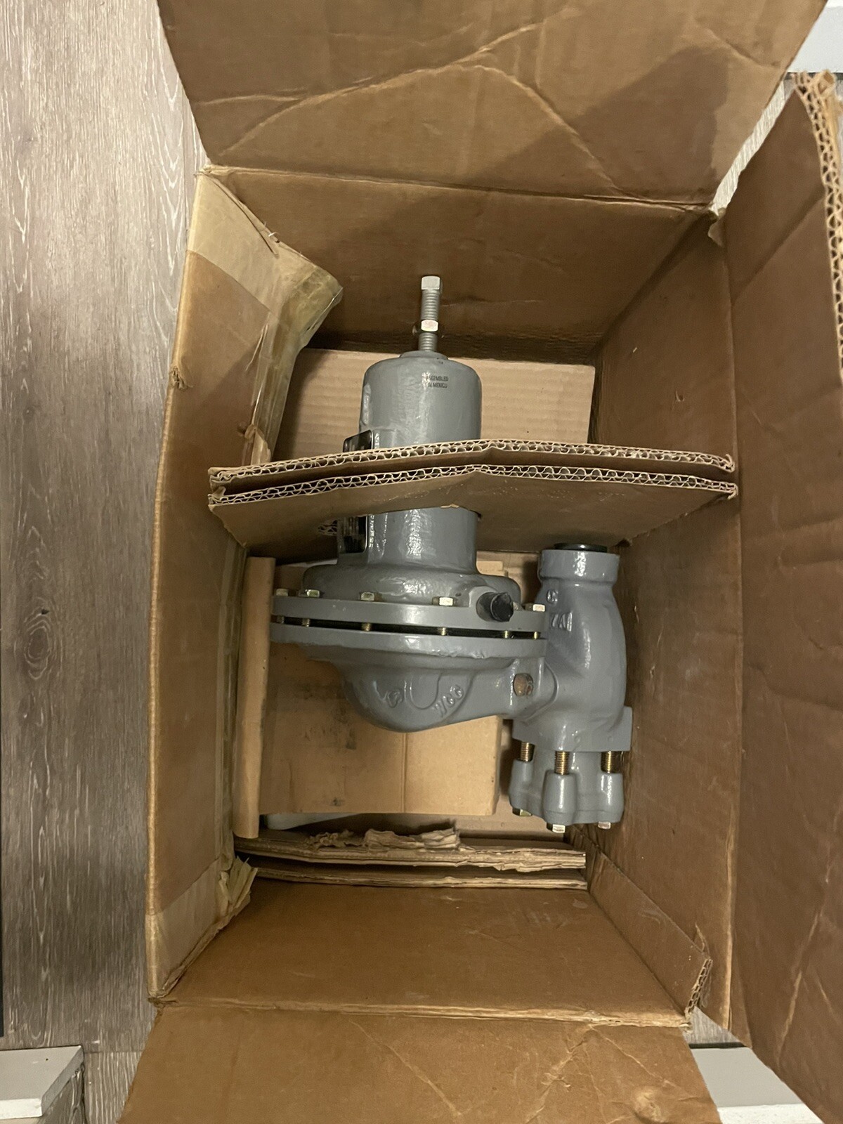 FISHER CONTROL BIG JOE 630R-8059 Pressure regulator NEW