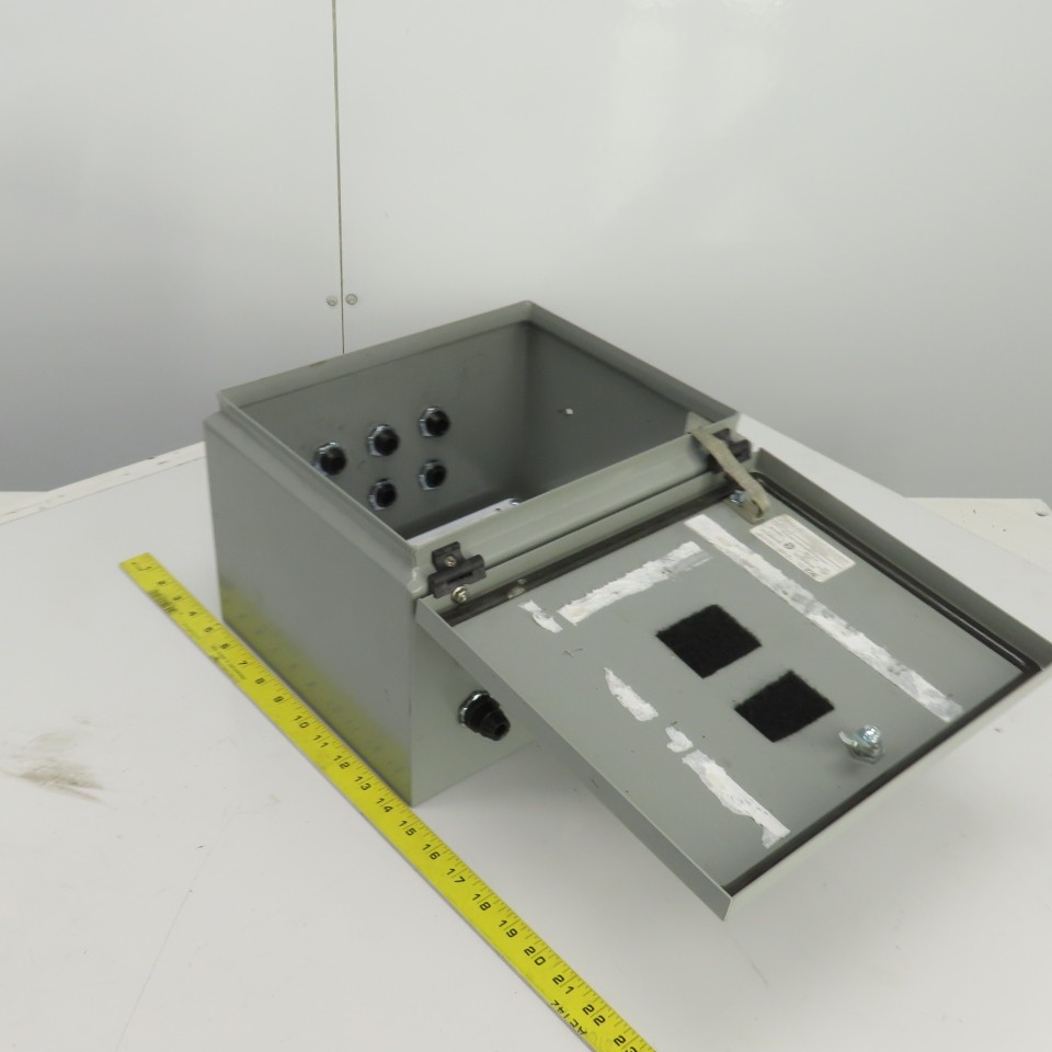 Saginaw Control SCE-12108BELJ 12″ x 10″ x 8″ Electrical Enclosure W/Backplate