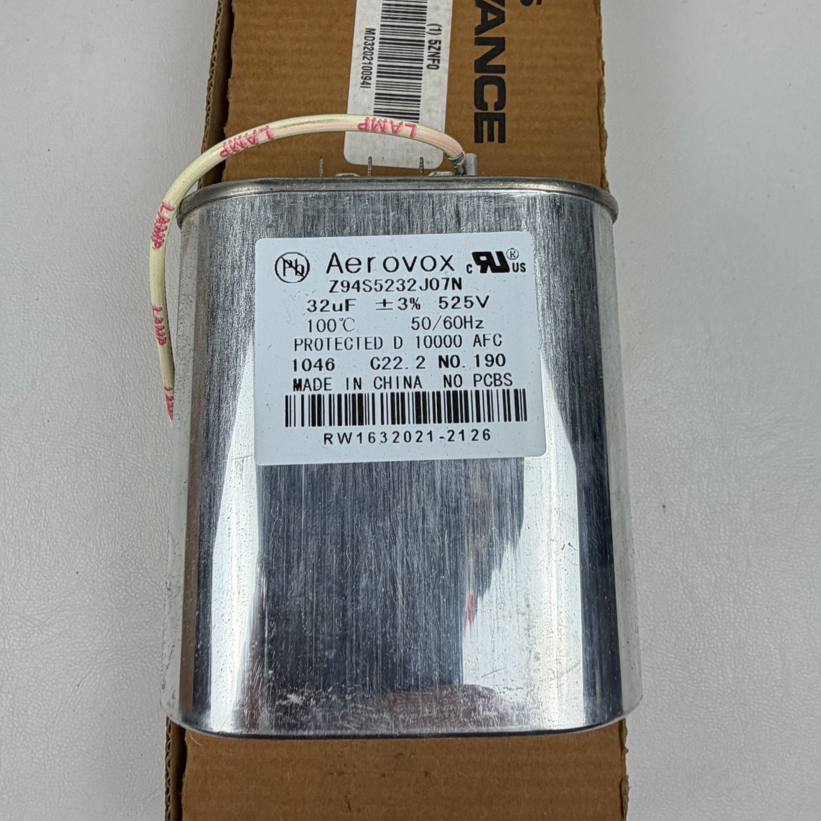 Lot of 8x Philips Aerovox MD3202100 32uF +/-3% 525V 100C 50/60Hz C22 Capacitors