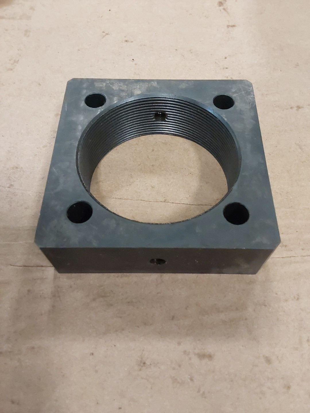 ENERPAC AW19 2.500-16 UN in Thread, Cylinder ACC Mounting Block Flange . NEW