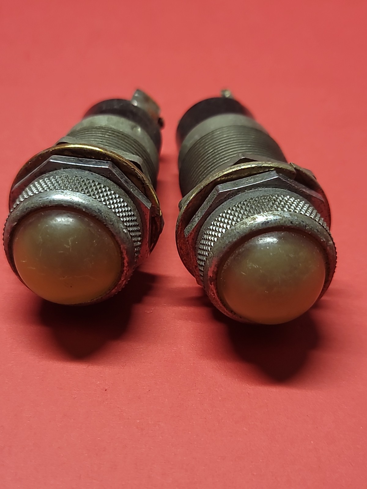 Lot of 10 Vintage Dialco Dialight 75W 125V Panel Indicator Light Socket Untested