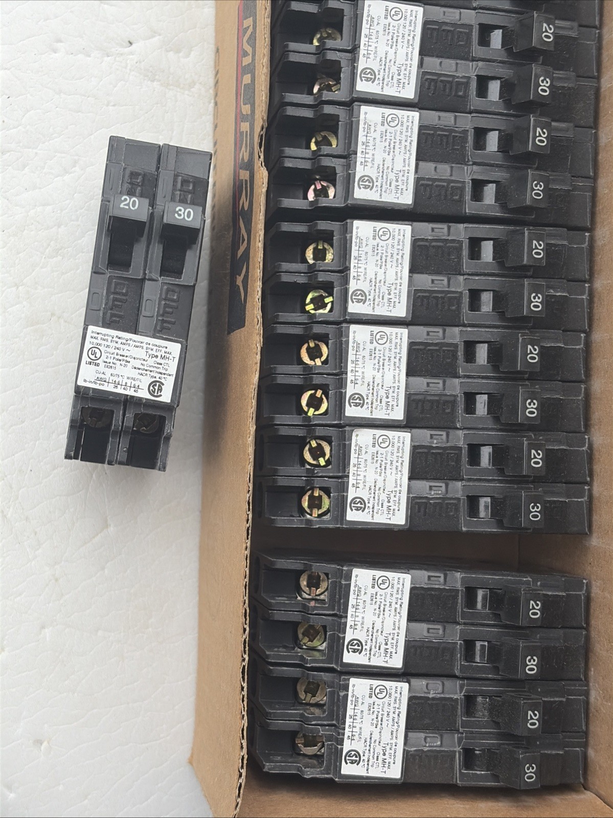 MURRAY MP2030 TYPE MH-T two single pole Twin Tandem 20A / 30A Circuit Breaker