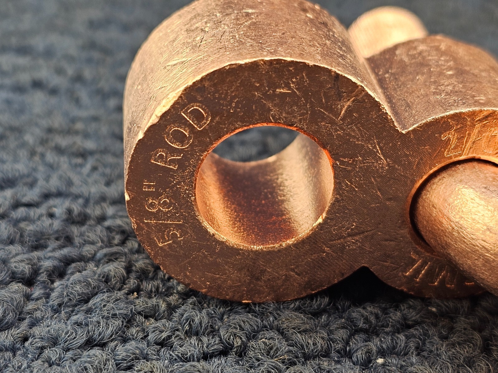 Copper Compression Connector, Ground Rod to Grid, 2 AWG (STR) 250 KCMIL