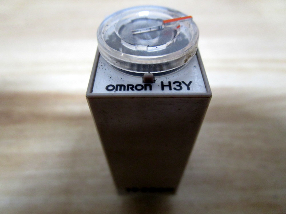 Omron H3Y-4 Timer H3Y4 Range 0-10 Seconds H3Y-4-250VAC-10S