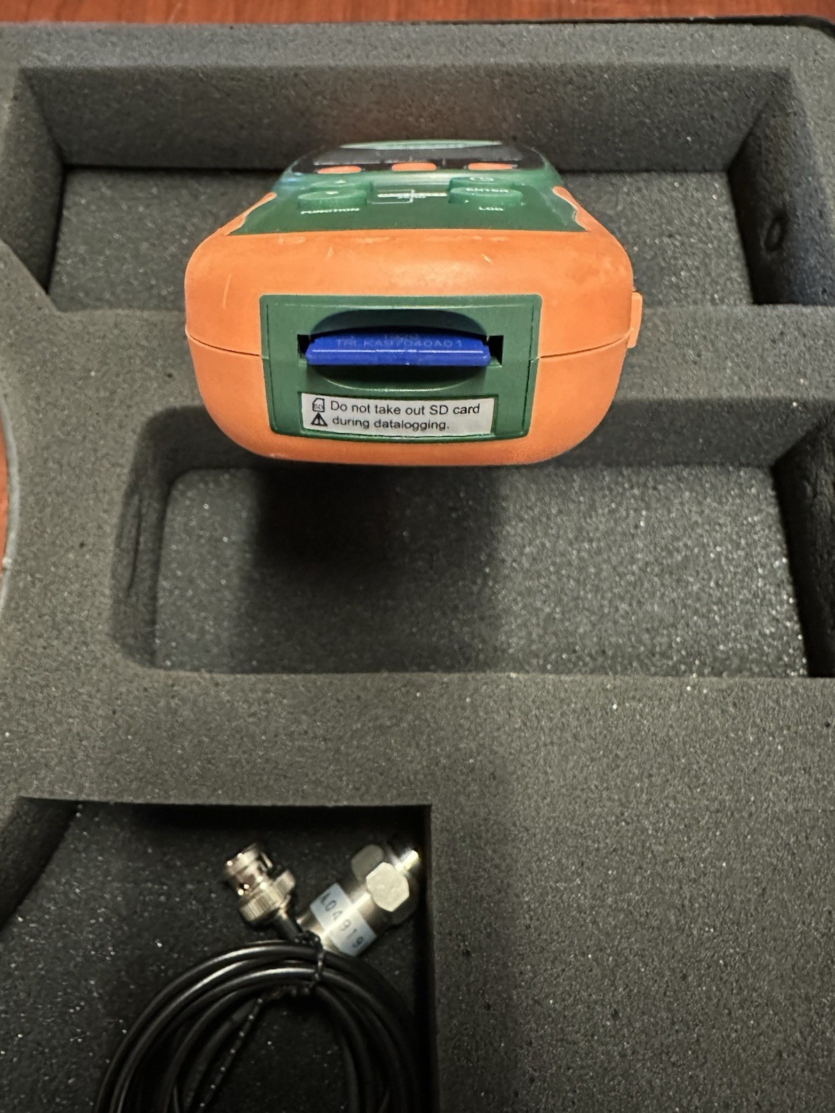 EXTECH SDL800 Vibration Meter Calibrated W/ SD Card Datalogger Batteries & Case