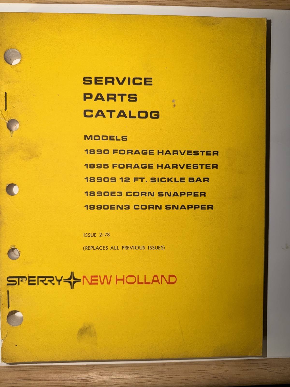 New Holland 1890, 1895, 1890S, 1890E3, 1890EN3 Service Parts Catalog Manual 1978