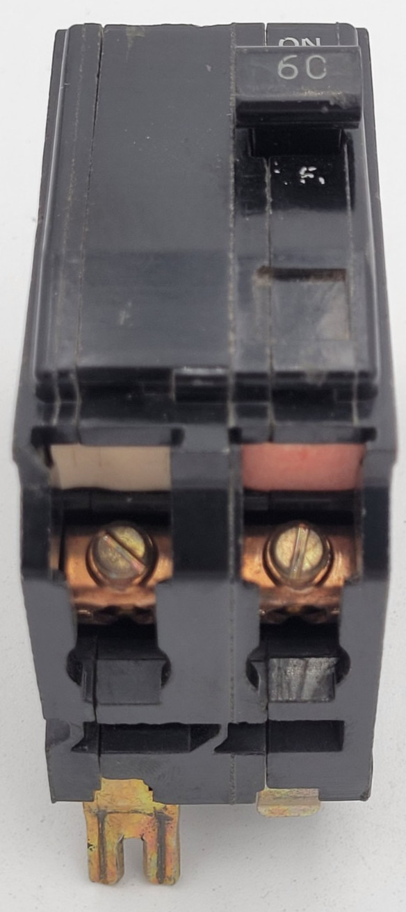Square D QO260 60 A 2-Pole Long Foot Plug-On 120/240V Circuit Breaker USED
