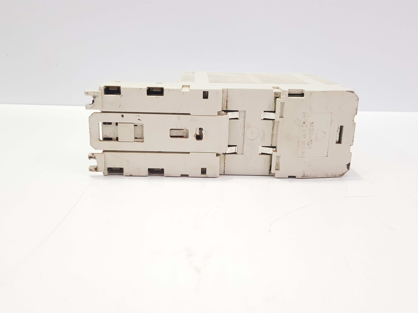 ABB TC514V2 TWISTED PAIR/OPTICAL REPEATER MODEM 3BSE013281R1