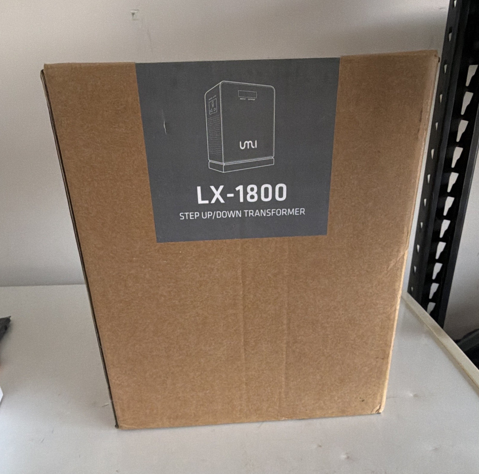 uni LX-1800 Step-Up/Step-Down AC to AC Power Transformer Voltage Converter