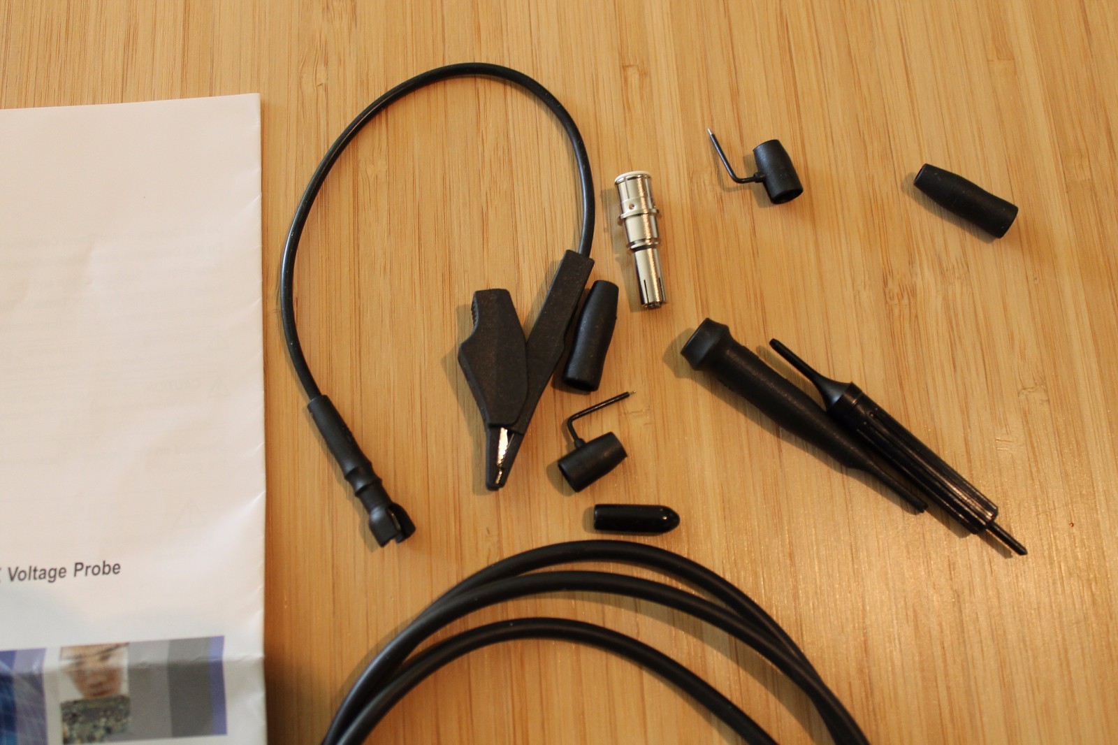 New Tektronix THP0301-Y THP0301-R 300MHz 10X Passive Probe THS3014 THS3024