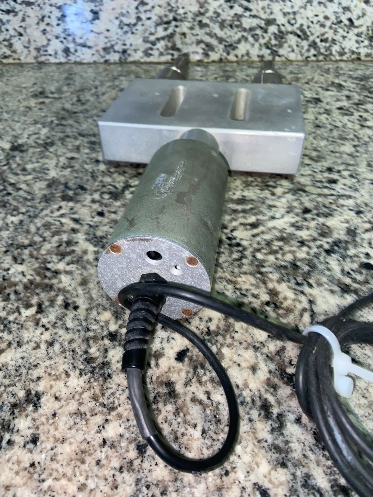 Branson 20 kHz Ultrasonic Welding Transducer with a Dual-Point Custom Horn Assy