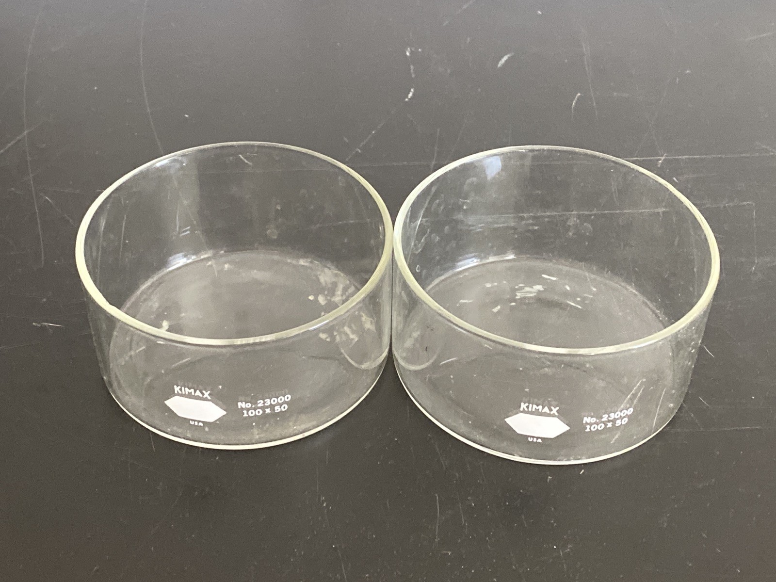 Used (2) KIMAX Glass 100x50mm 340mL Crystallizing Dishes 23000-10050