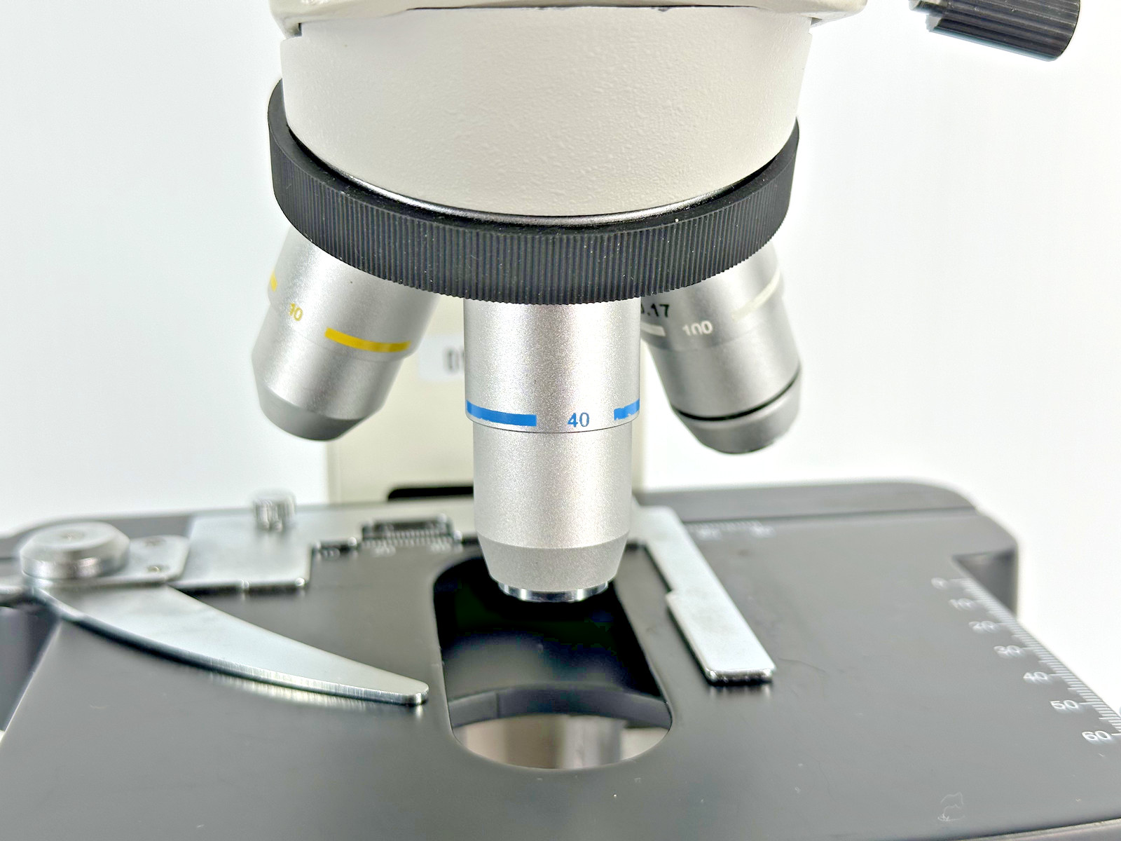 Unbranded Compound Laboratory Microscope Body 4x 10x 40x 100x Objectives Parts