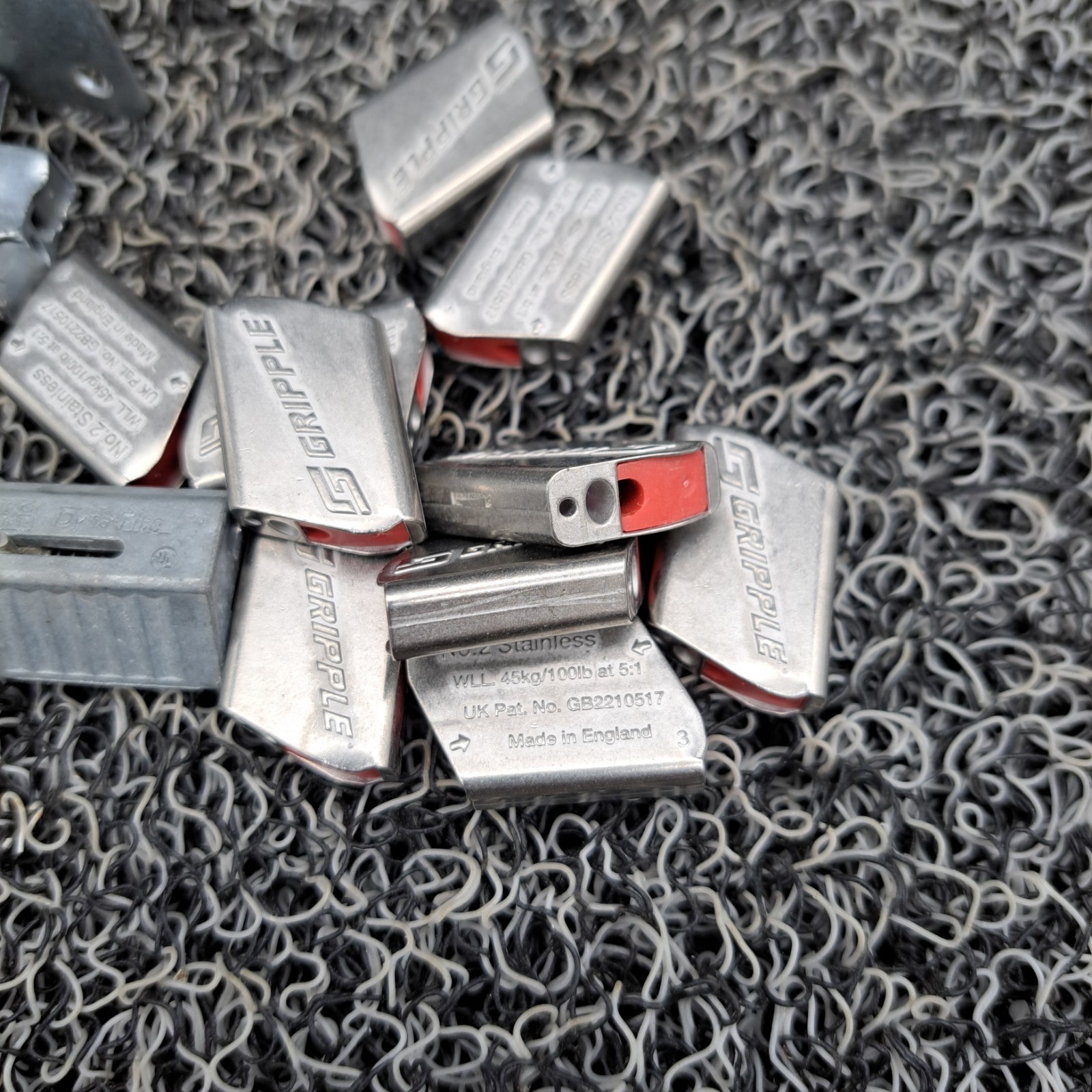 Gripple & Duro Dyne Grip Cable Locks 20 Assorted