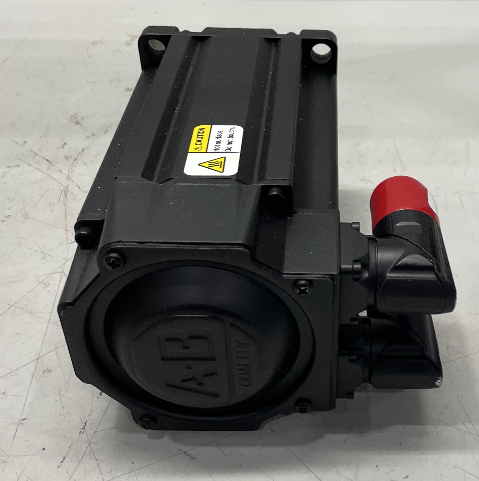 Allen Bradley Servo Motor 400V 5000RPM 1024 SIN/COS MPL-B430P-MJ72AA