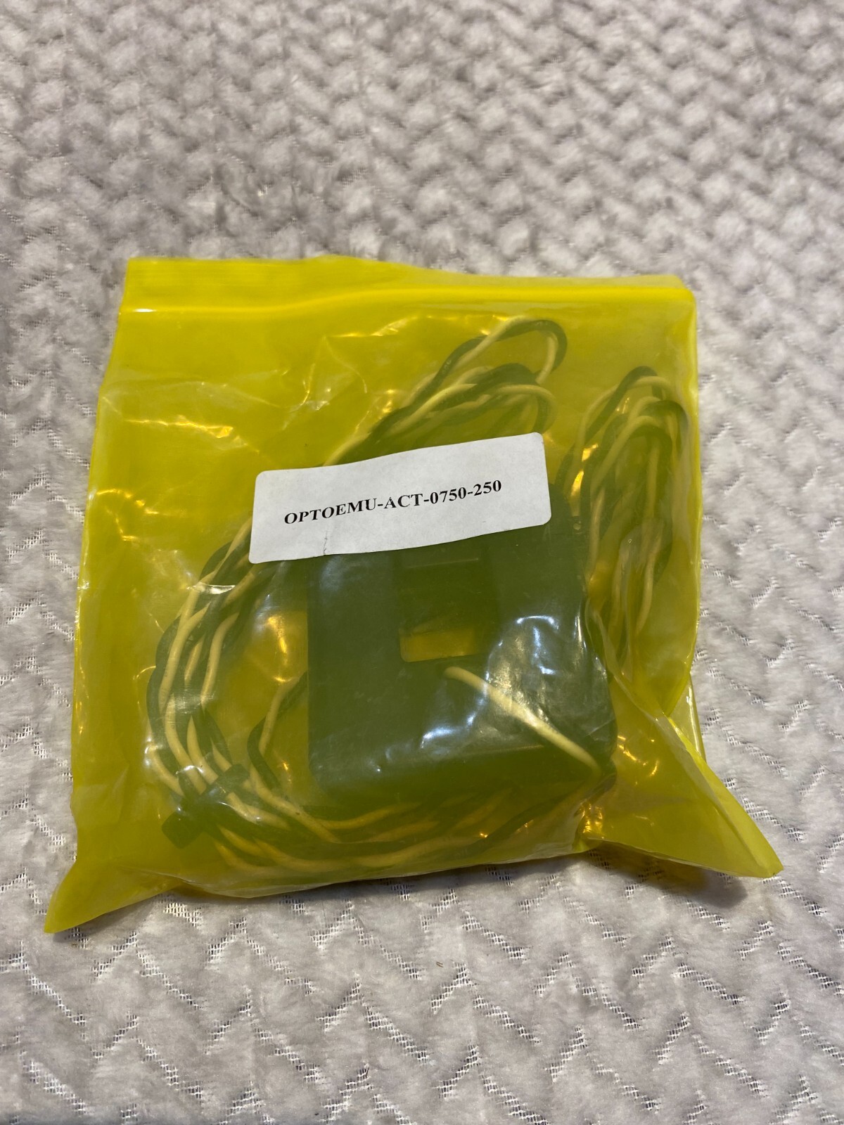 Continental Control Systems ACT-0750-250 Accu-CT Split -Core Current Transformer