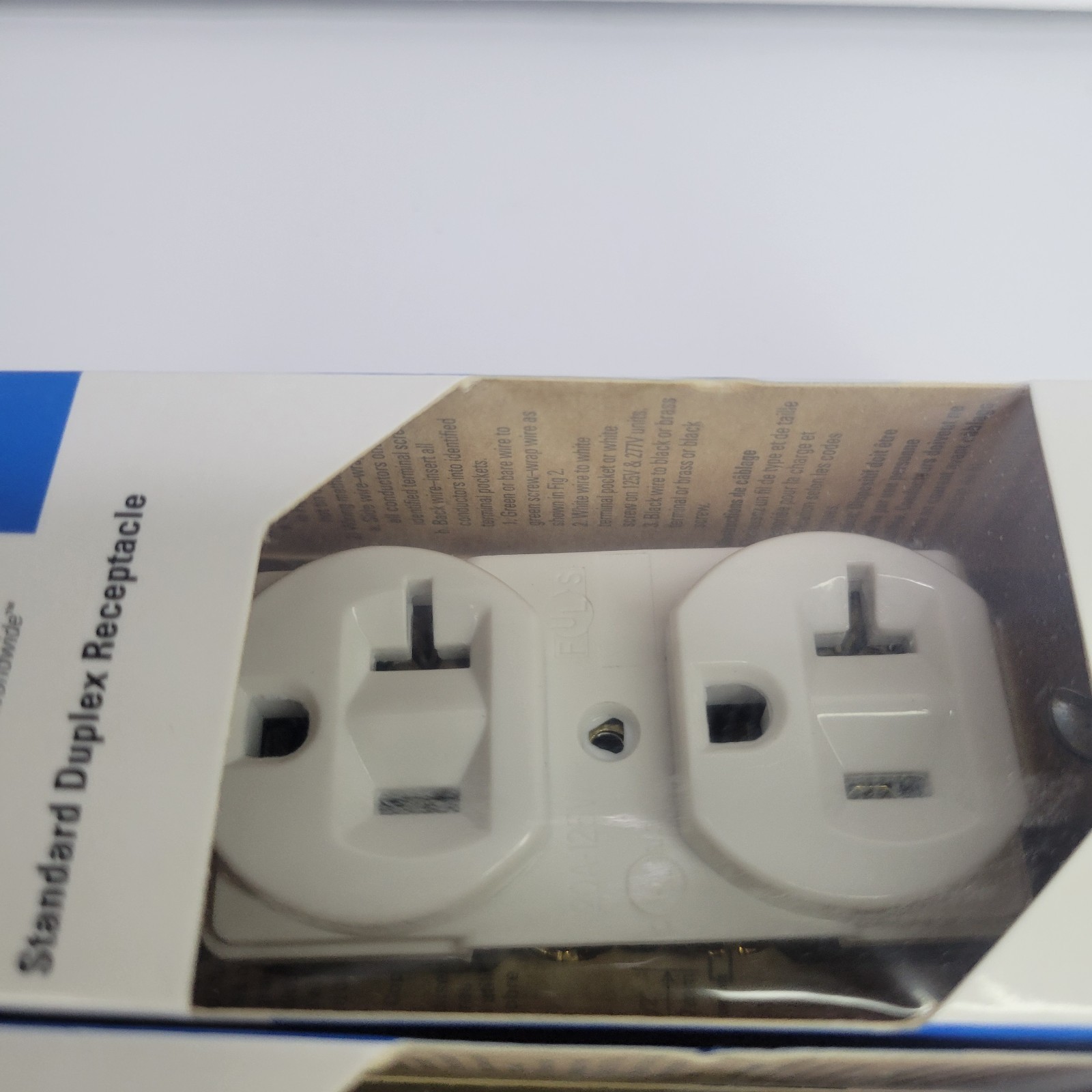(2) Eaton AH5352V-BX-LW Duplex Receptacle Whitw 20A 125V Back & Side Wire. New