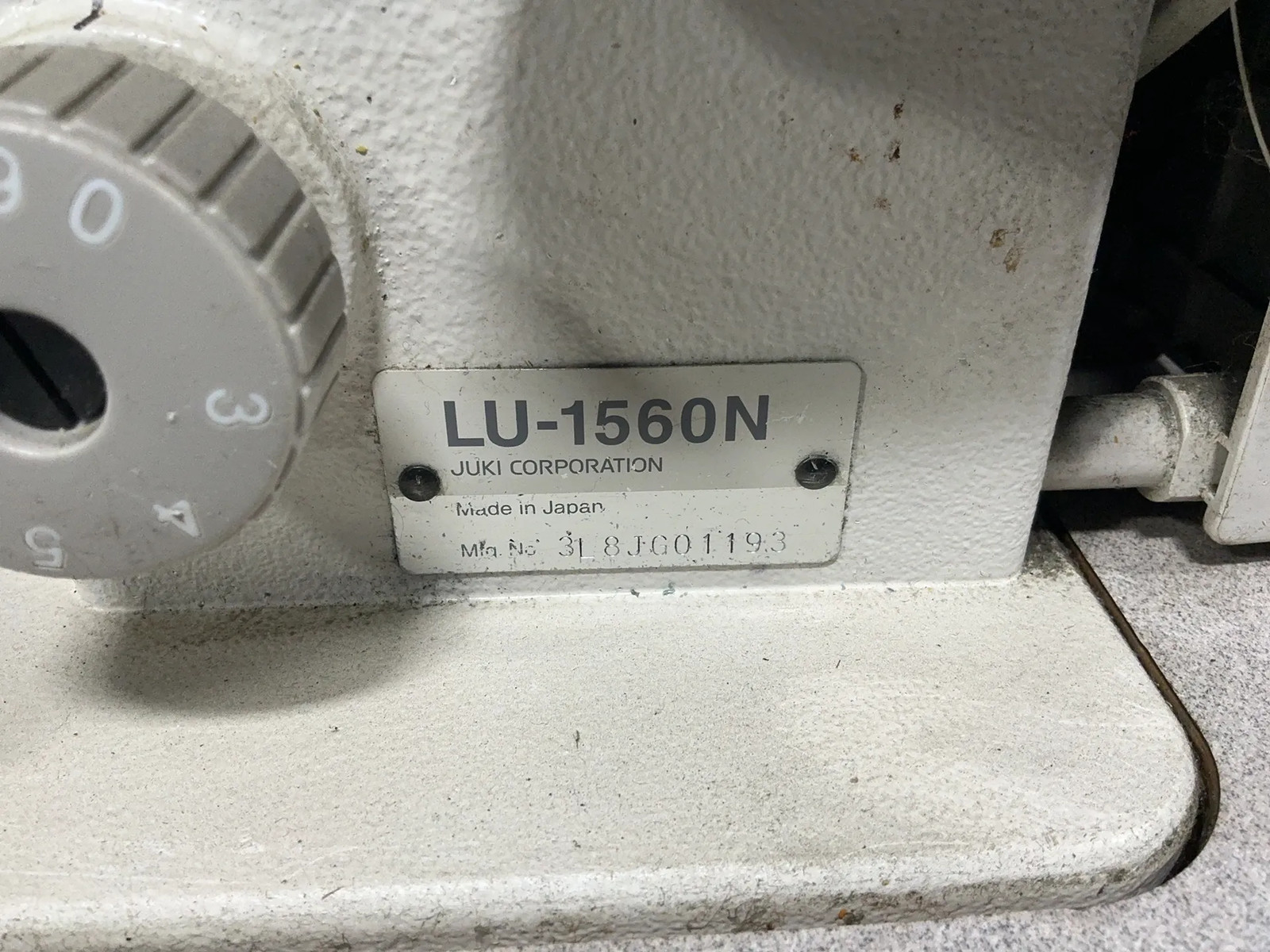 JUKI SEWING MACHINE LU-1560N