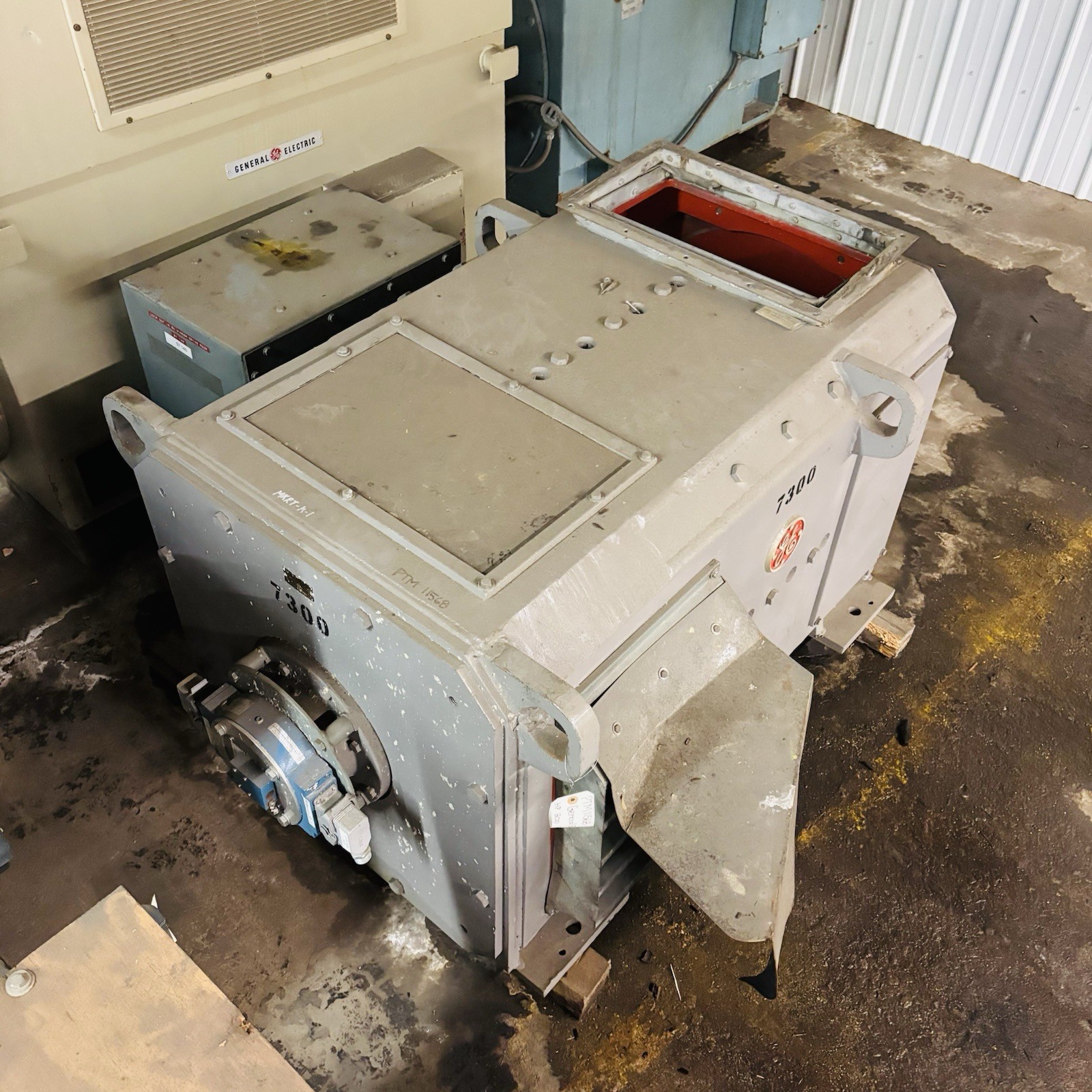 GE KINAMATIC 300 HP CD4460 DC Motor 500V 630/1500RPM SPFG-SV
