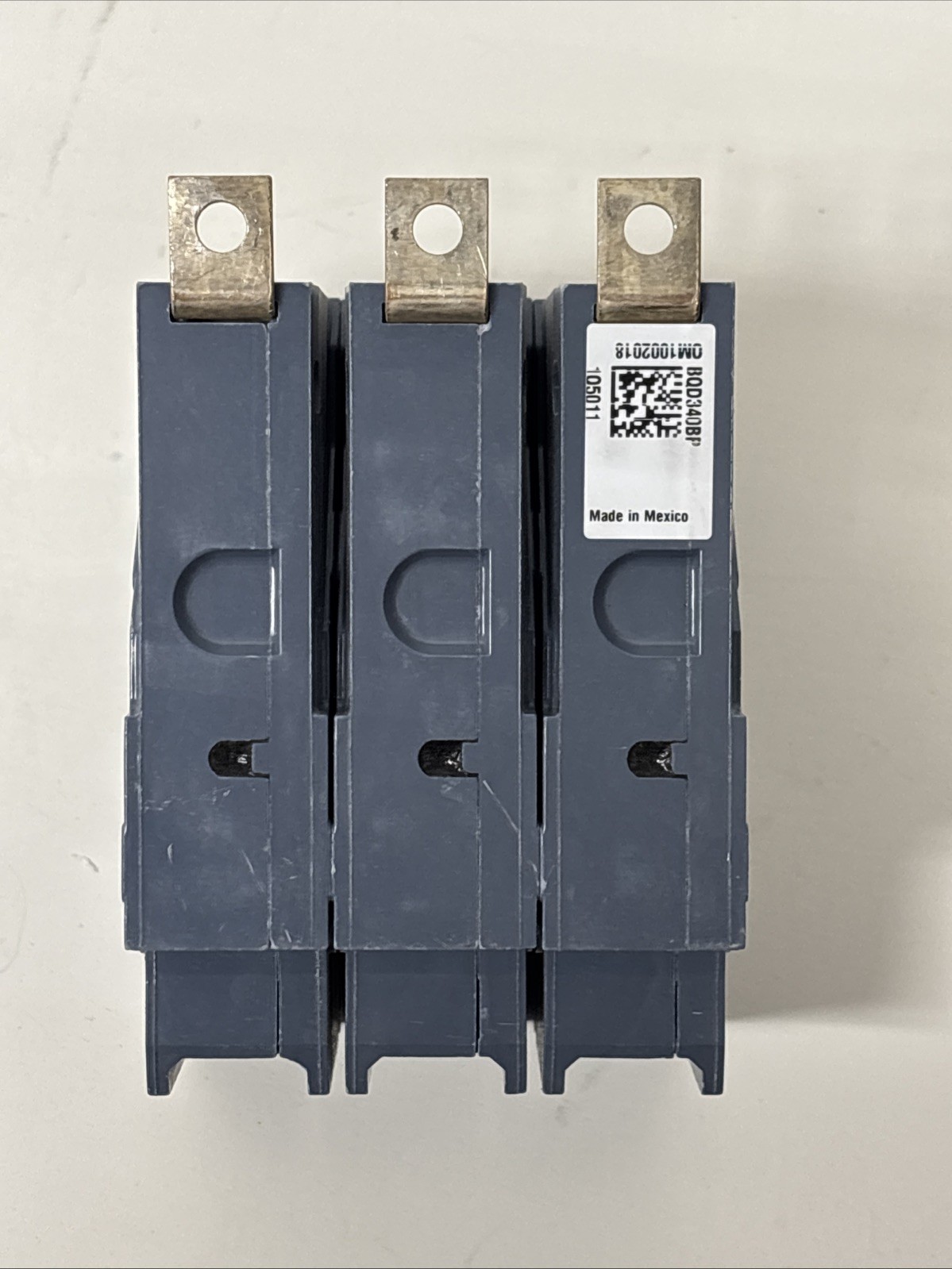 Siemens BQD340 3-Pole 40 Amp, 480V Circuit Breaker 40A BQD