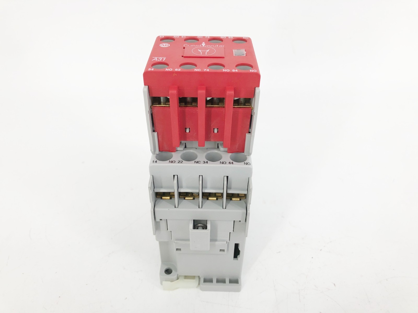 New Allen Bradley 700S-CF620EJC Ser. A Safety Control Relay 24VDC