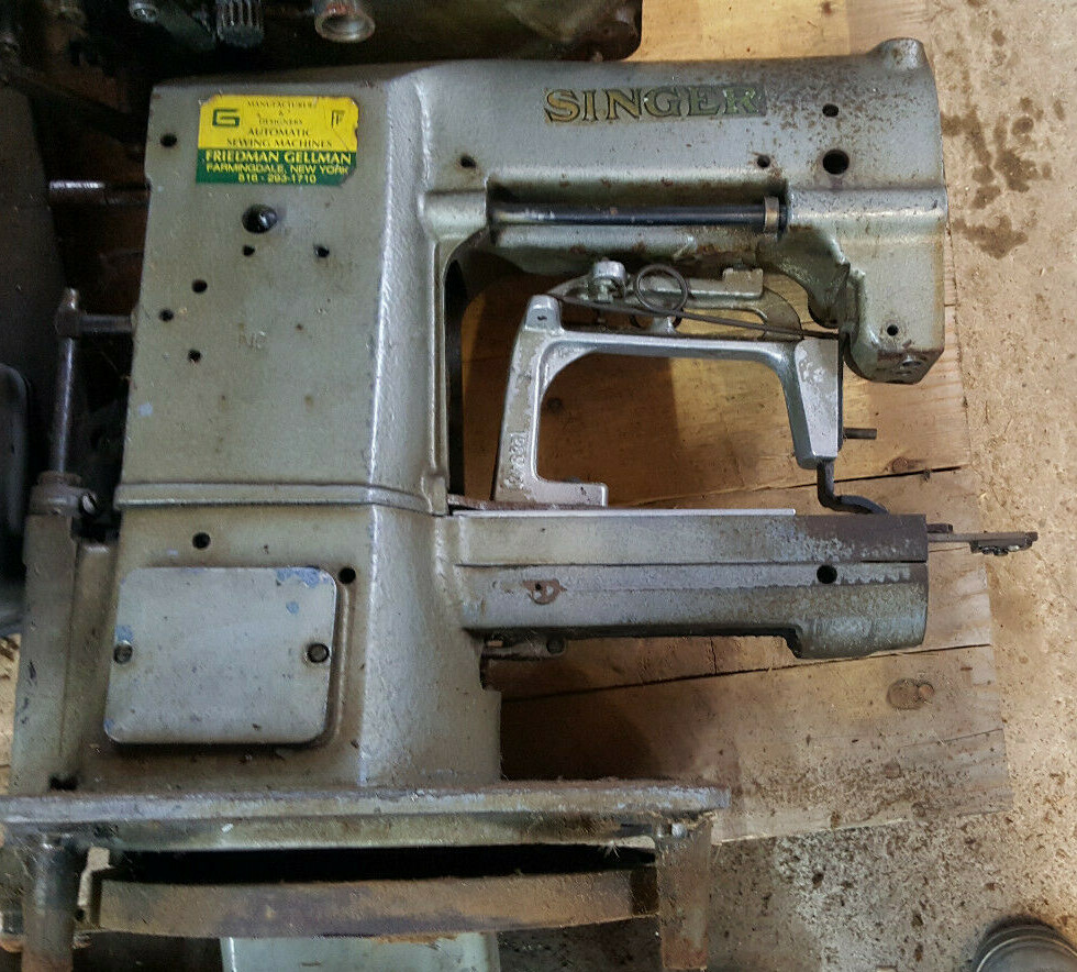 LOT OF 5 – SINGER INDUSTRIAL SEWING MACHINES FOR PARTS
