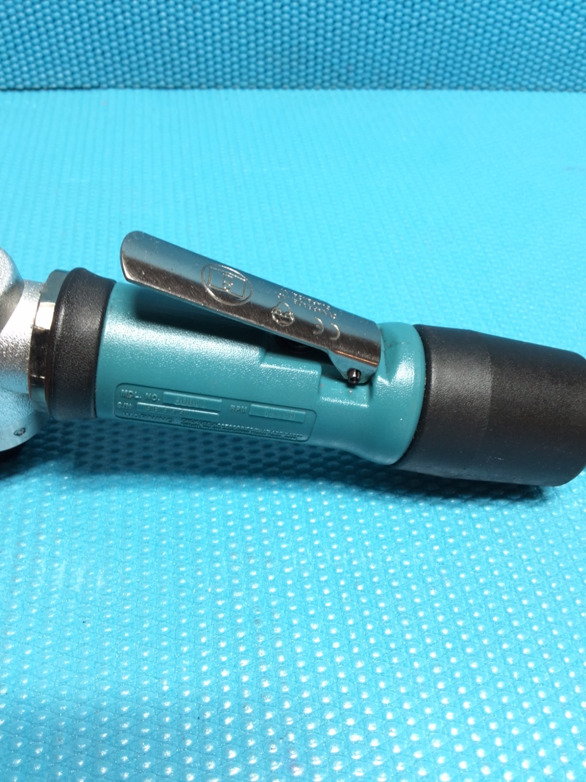 Dynabrade 50000 Angle Grinder 12000 RPM. – 1/4 collet.