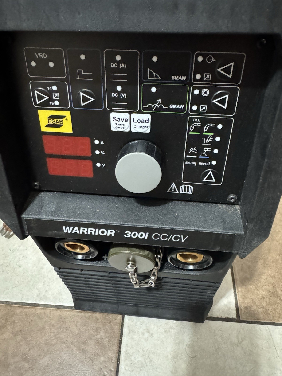 Esab Warrior 300i Cc/cv,single And 3 Phase Multiprocess Welder