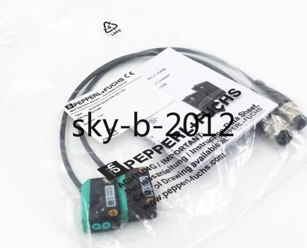 1 PCS NEW IN BOX P+F Spot check of photovoltaics M100/MV100-RT/76a/103/115b
