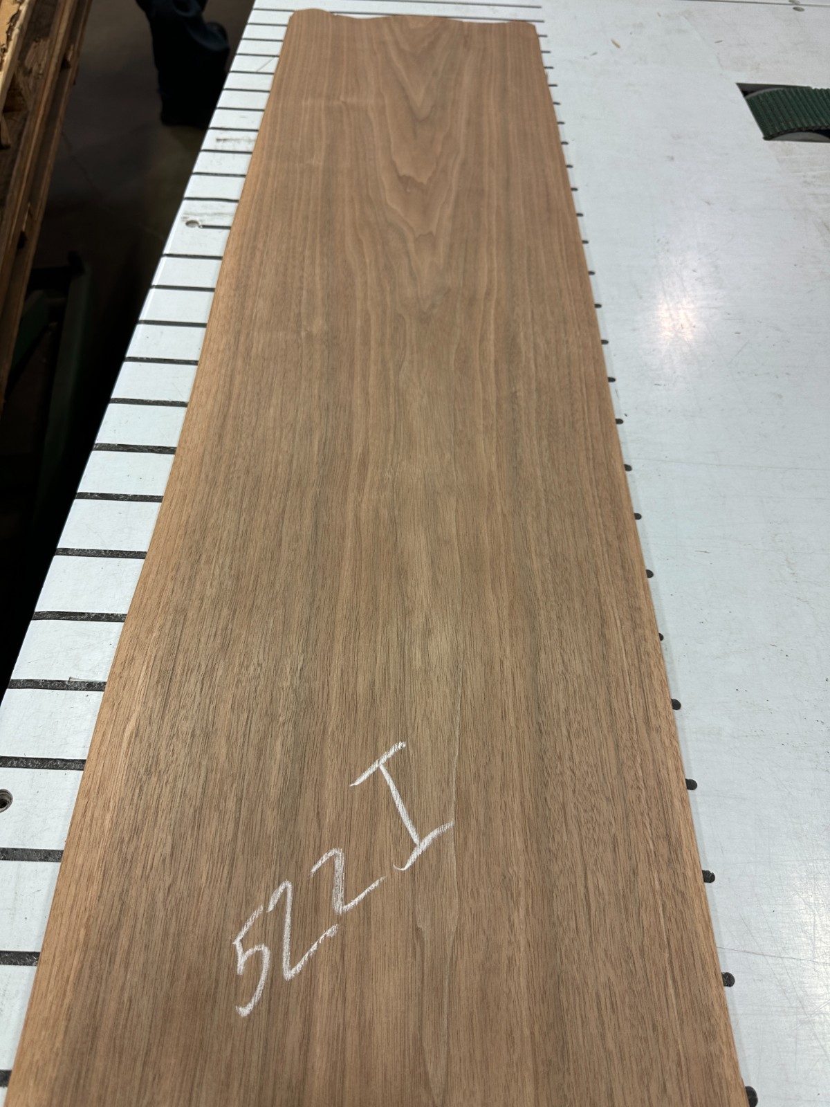 Bleached Walnut Raw Wood Veneer 3 sheets 55″ x 12″ 522i
