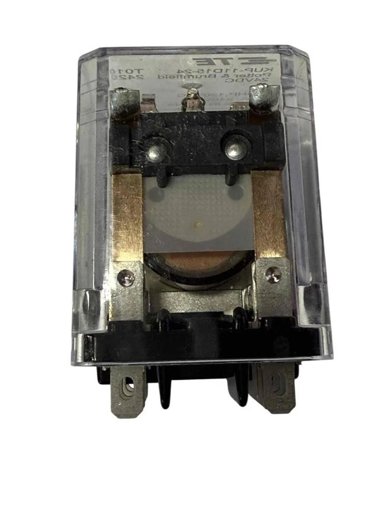 SIEMENS POTTER & BRUMFIELD 2 (TWO) KUP-11D15-24V RELAYS 24VDC 10A 120VAC 240VAC