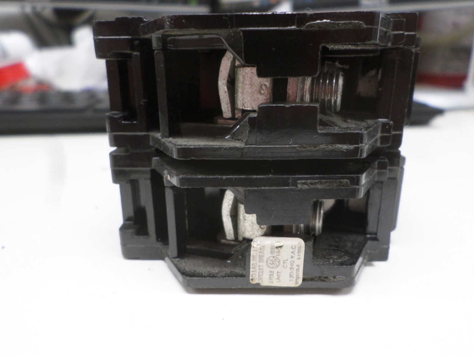 General Electric THQB2130 2 Pole 30 Amp 120/240 Volt Bolt On Circuit Breaker
