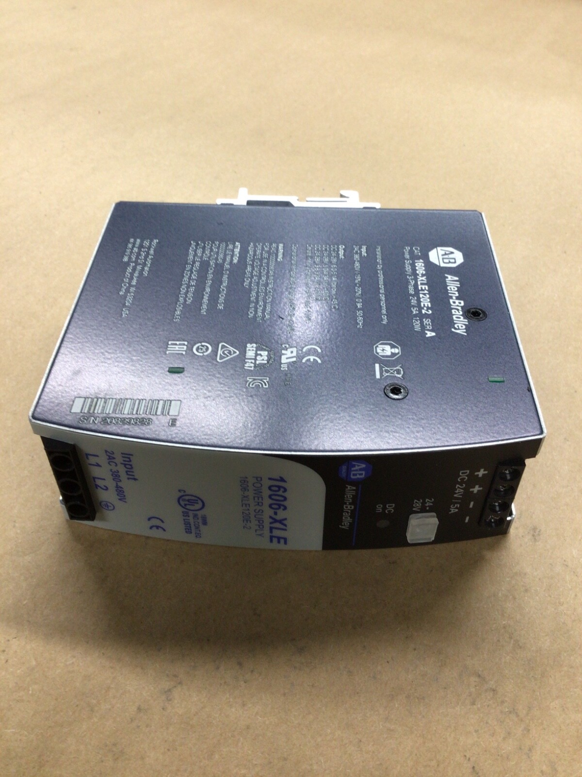 ALLEN-BRADLEY 1606-XLE120E-2 SERIES A POWER SUPPLY DIN RAIL MOUNT #4003G172PR7