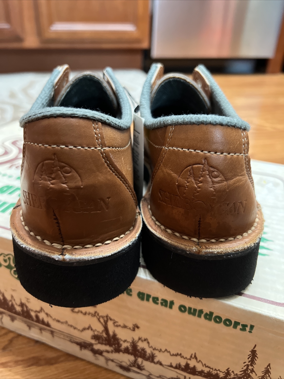 Sheboygan Footwear Brown Leather Safety Toe Vibram Shoes 7 Women USA NEW Vintage