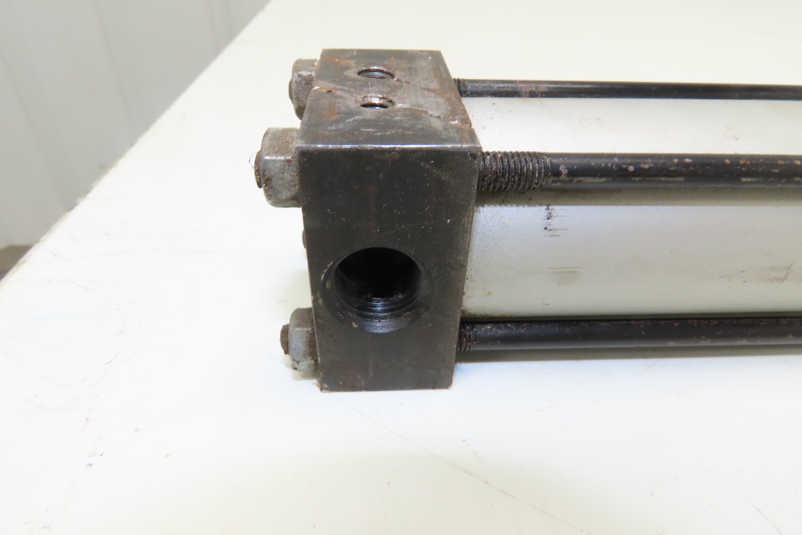 Norgren J0177A2 J-Series Pneumatic Air Cylinder 2.5″ Bore 42″ Stroke 150 PSI