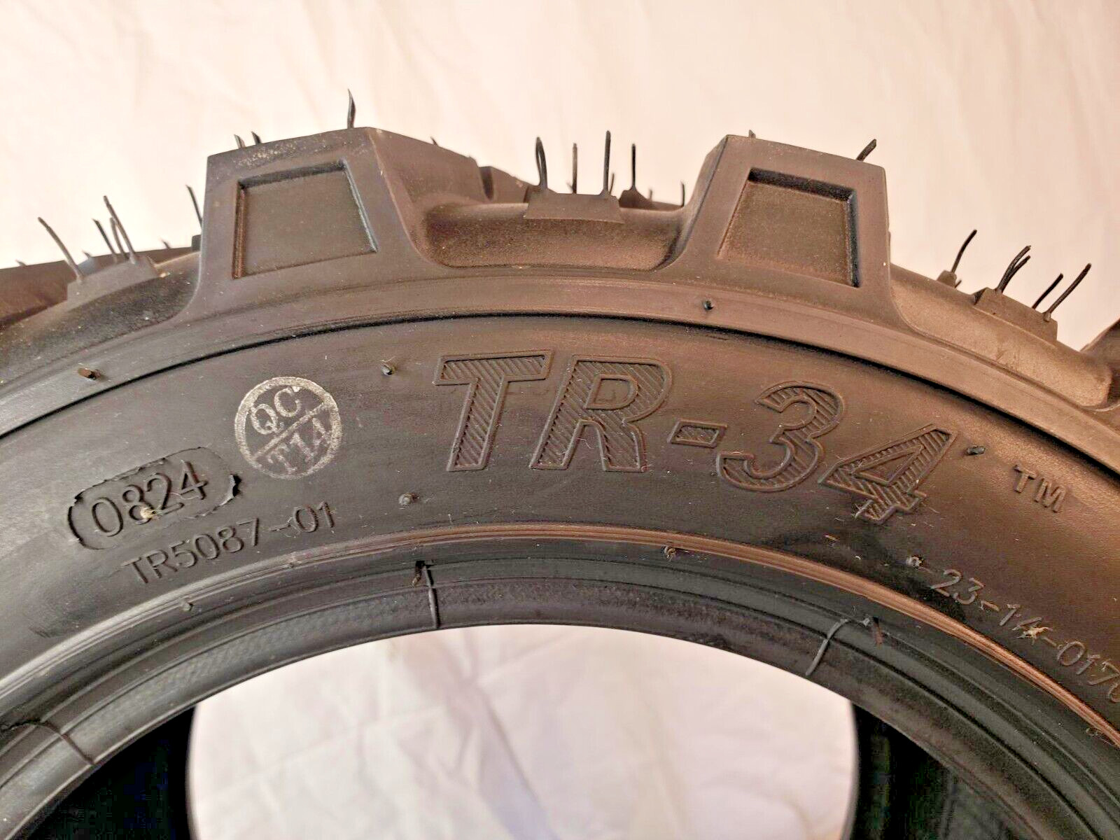 OTR TR-34 TIRE 18×8.50-10 18×850-10 18/8.50-10 18/850-10 6pr Compact Tractor 4×4