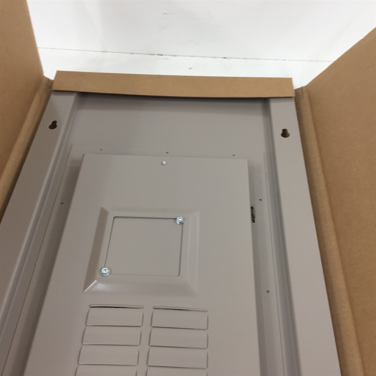 Eaton CH8NLNF Flush Surface Cover