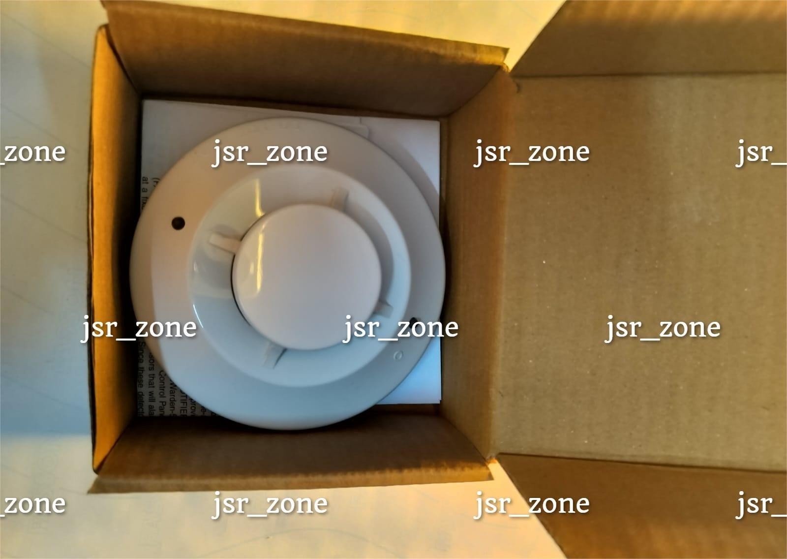 NP 100 Notifier Smoke Detector Head Only