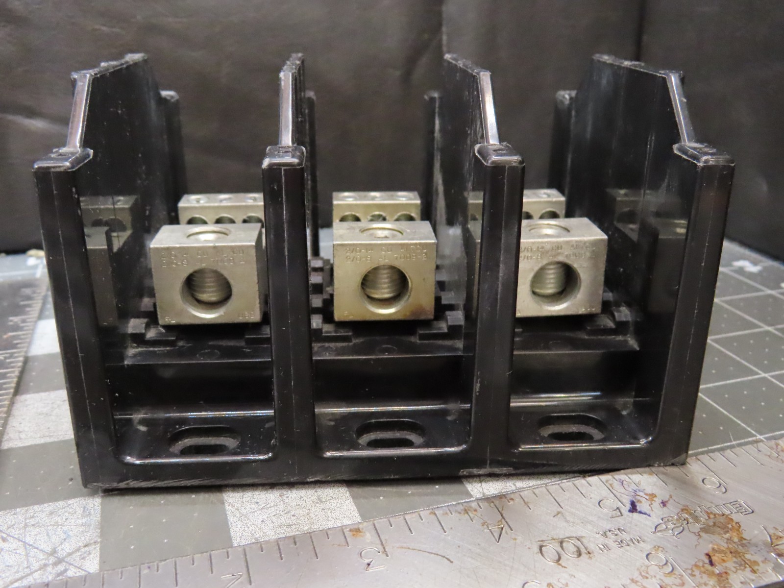 Bussmann 16321-3 Distrbution Block 175 A 600 V