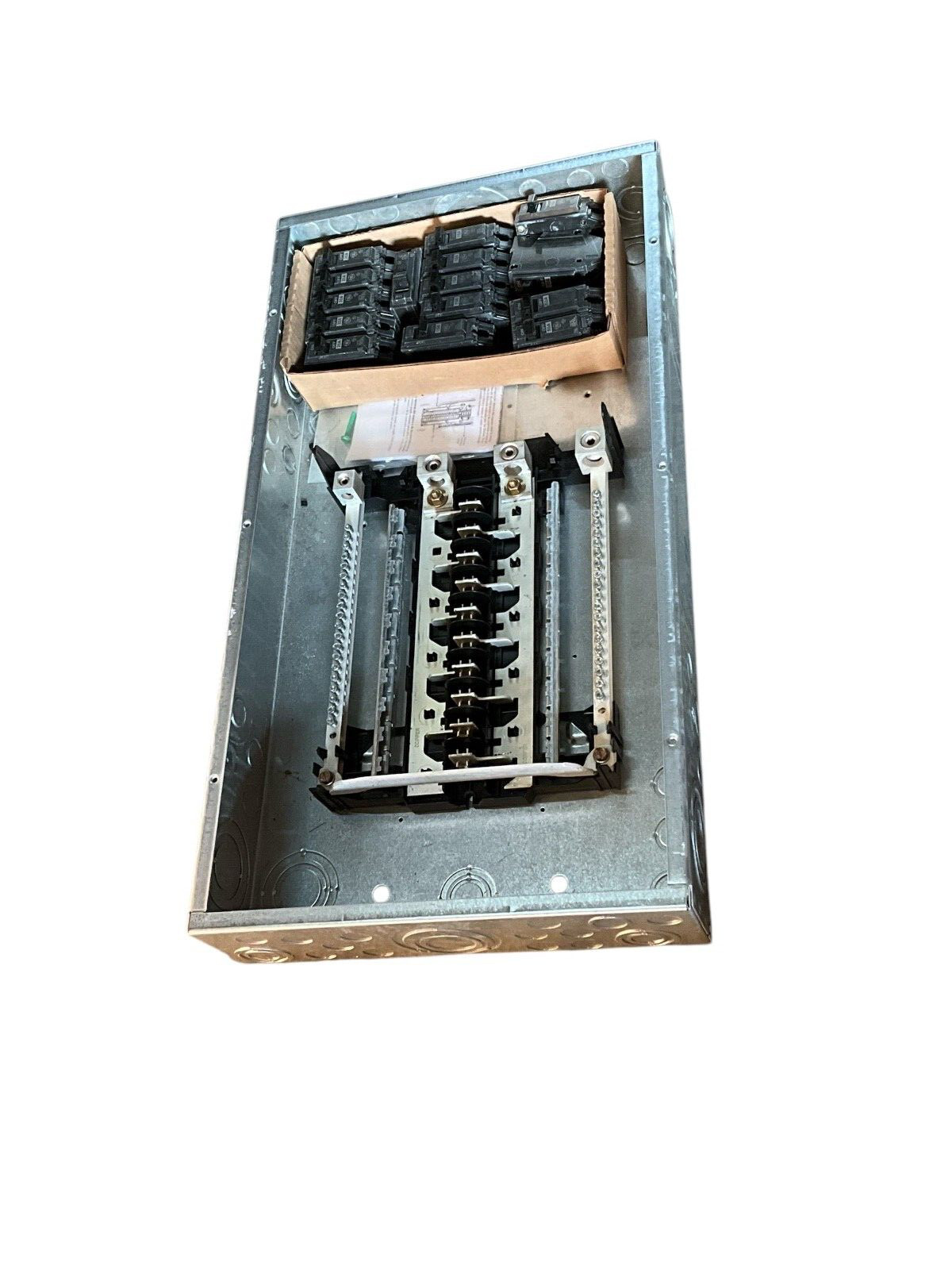 VALUE GE 200 AMP MLO BREAKER 40 20 SPACE 240V/120V PANELBOARD PANEL LOAD CENTER