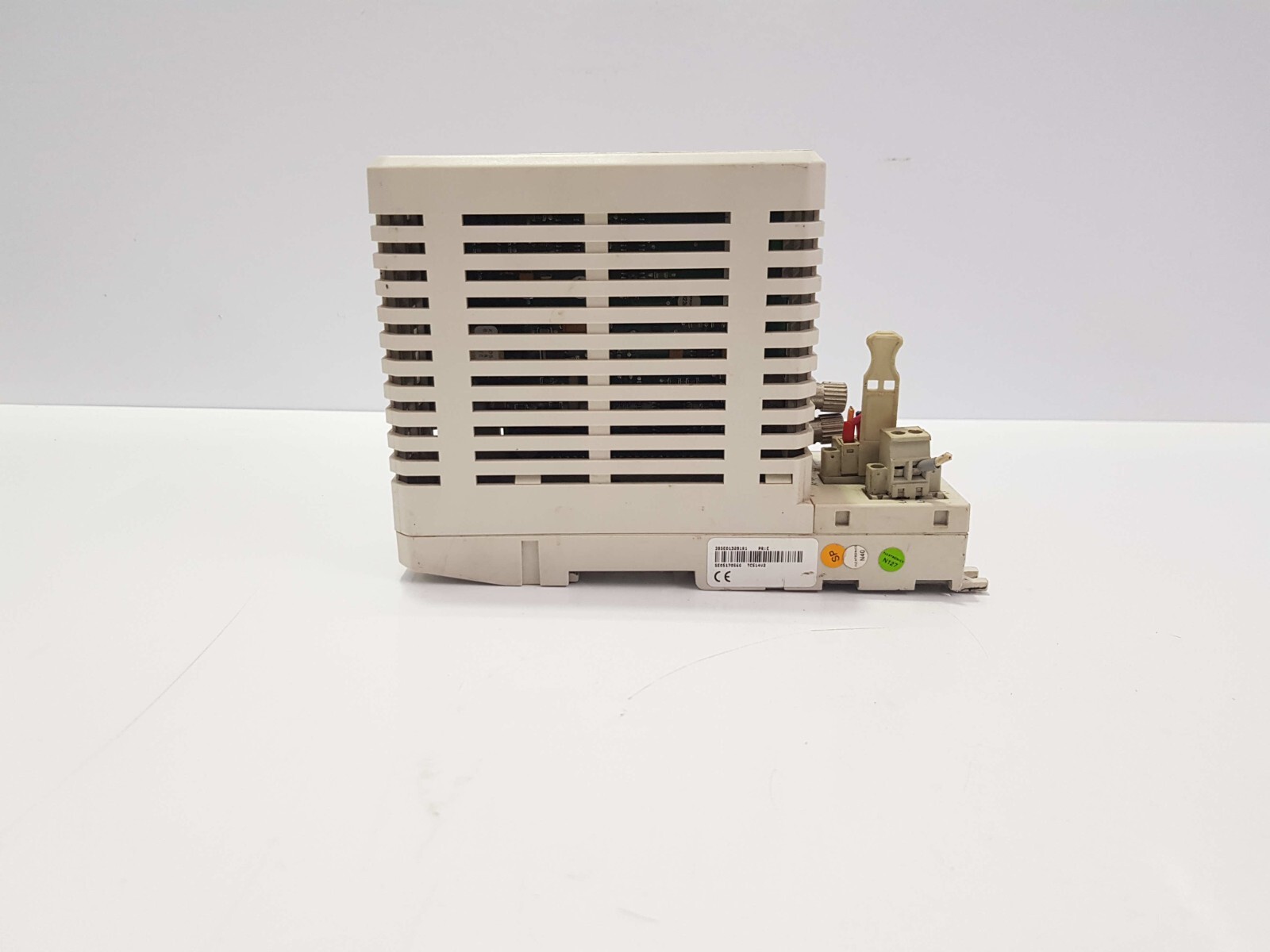 ABB TC514V2 TWISTED PAIR/OPTICAL REPEATER MODEM 3BSE013281R1