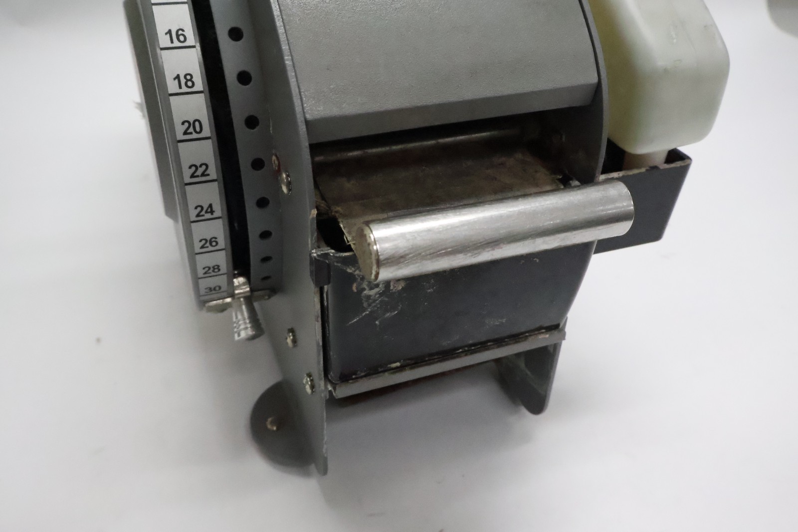 Better Pack 333 Plus Manual Water-Activated Tape Dispenser (READ!! AS-IS)
